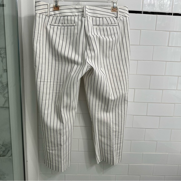 Striped capri pants. - Picture 3 of 4